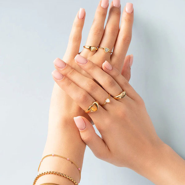 مدل انگشتر طلا دخترانه مدل انگشتر طلا جدید انگشتر طلا دخترانه شیک عکس انگشتر طلا دخترانه انگشتر طلا زنانه جدید انگشتر طلا بزرگ زنانه مجلسی انگشتر طلا ظریف انگشتر طلا دخترانه شیک ظریف انگشتر طلا زنانه بدون نگین lng hk'ajv xgh nojvhki