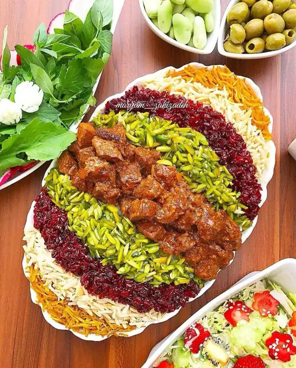 تزیین غذا برای مهمانی زیباترین تزیین غذا تزیین غذا و سالاد و ماست تزیین غذا برای مدرسه تزیین غذا و سفره آرایی نحوه چیدن سفره غذا روی زمین تزیین سفره مهمانی شیک