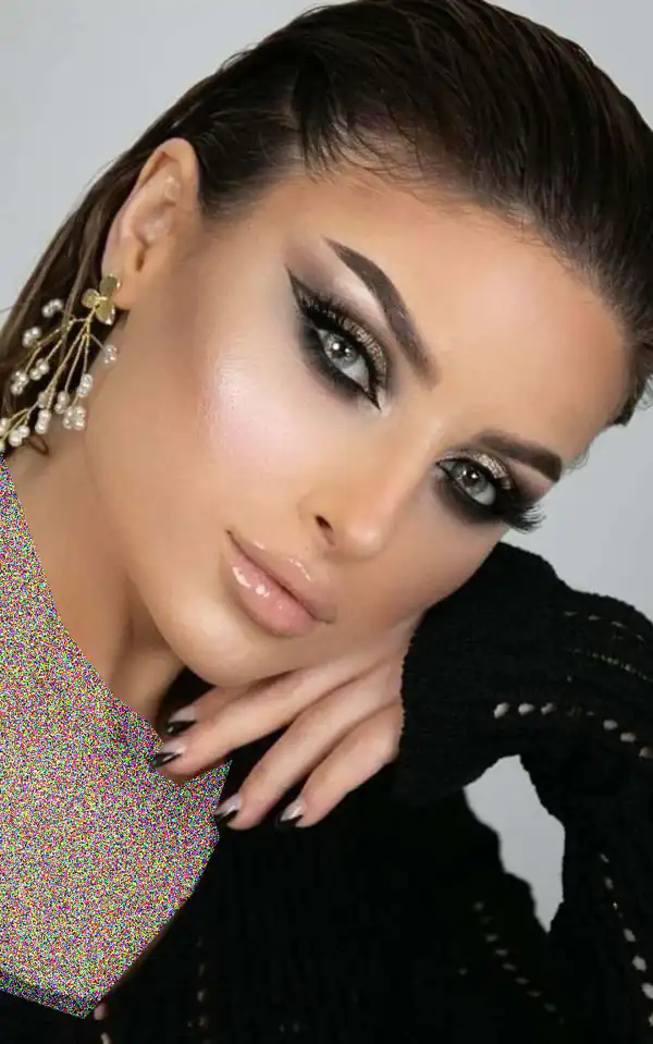 مدل آرایش ساده اسموکی