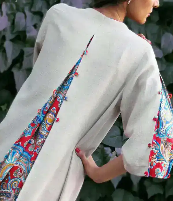 مدل مانتو گلدوزی شده دخترانه