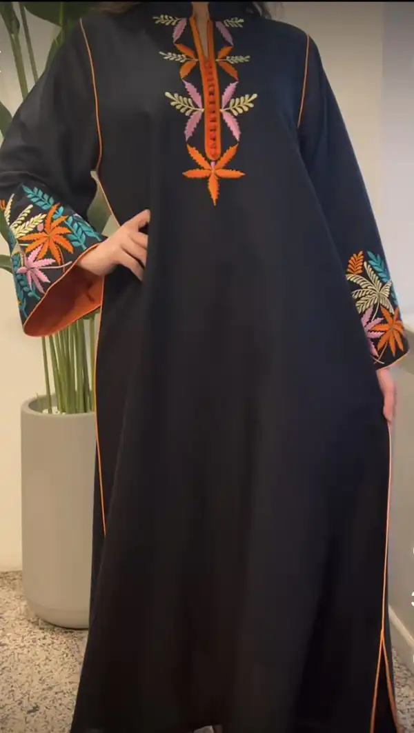 مدل مانتو گلدوزی شده اینستا