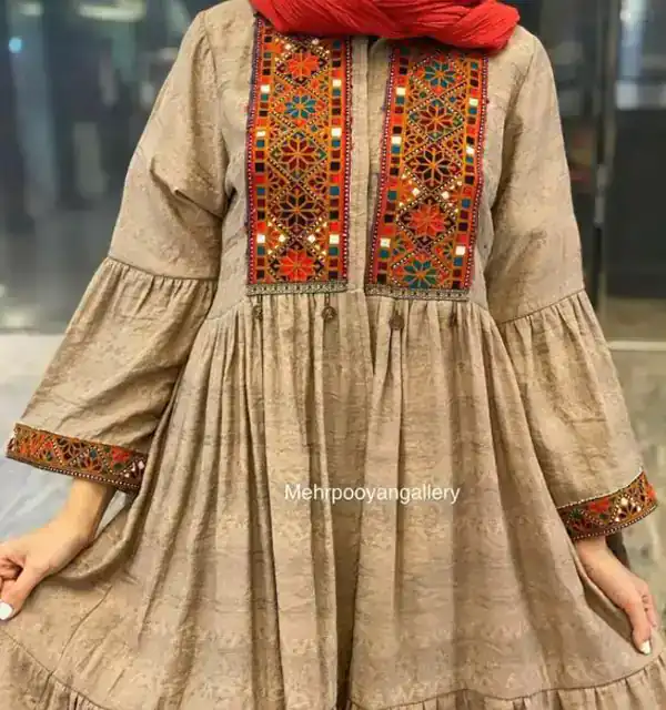 مانتو طرح سنتی