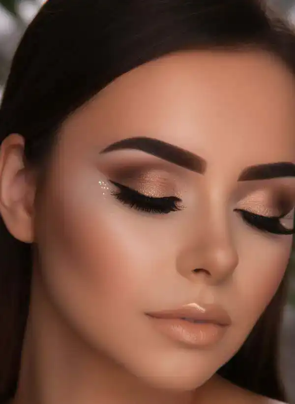 مدل آرایش چشم لایت آرایش چشم لایت اروپایی ارایش چشم لایت گوشه تیره مدل آرایش چشم لایت عروس بهترین آرایش چشم  آرایش چشم لایت ساده 