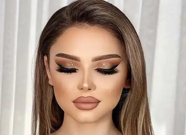 مدل آرایش چشم لایت آرایش چشم لایت اروپایی ارایش چشم لایت گوشه تیره مدل آرایش چشم لایت عروس بهترین آرایش چشم  آرایش چشم لایت ساده 
