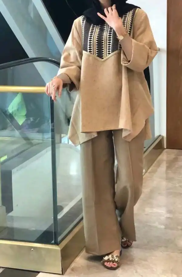 مدل مانتو قهوه ای و کرم
