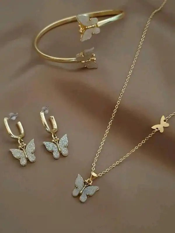 مدل سرویس طلا پروانه