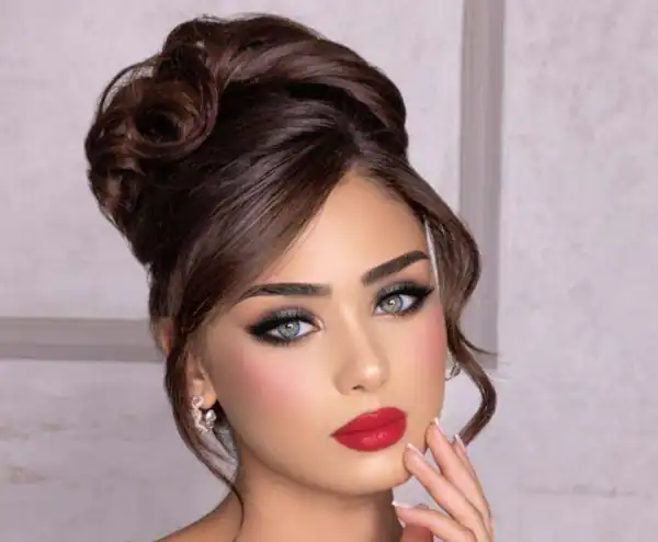 مدل شینیون جلوی سر