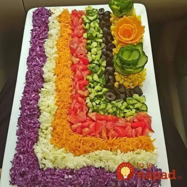 تزیین سالاد فصل مجلسی