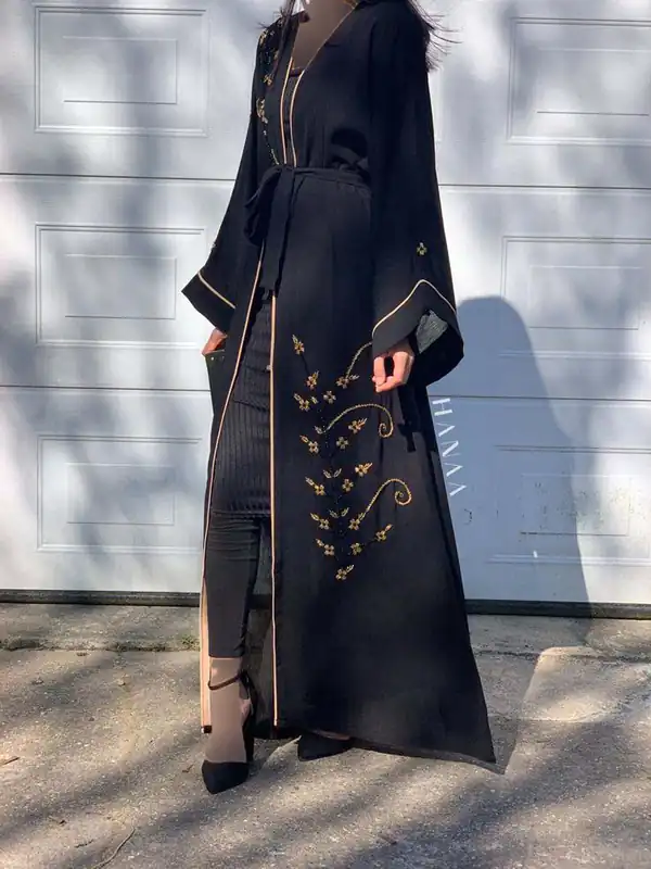 مدل مانتو زنانه سن بالا شیک