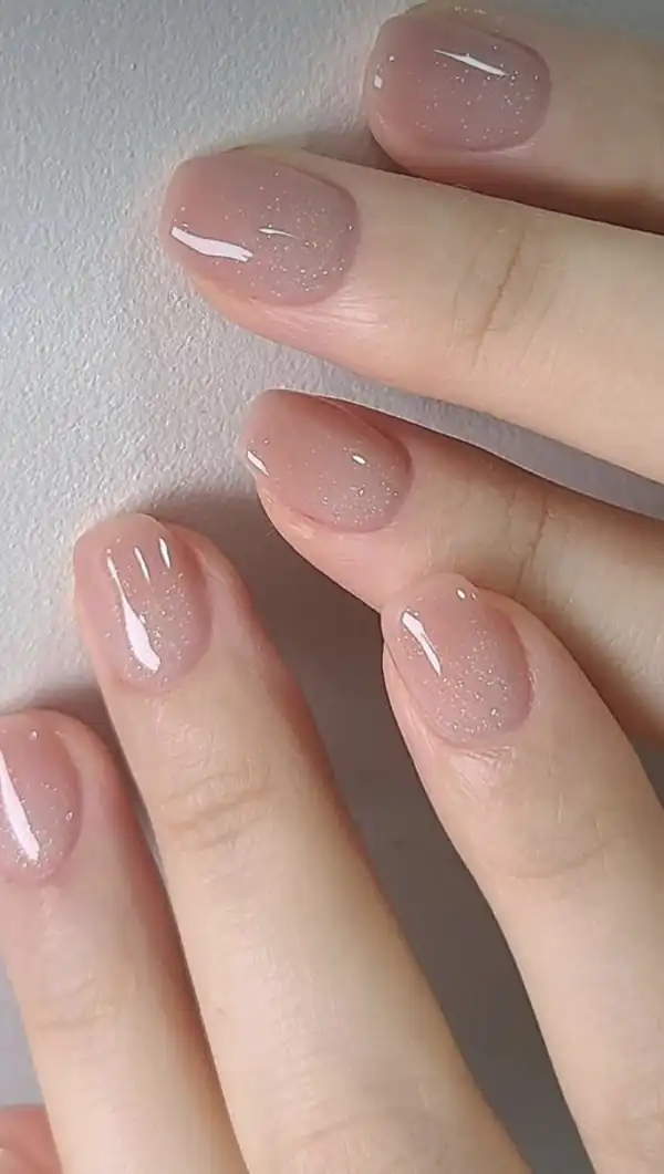 مدل طراحی ناخن با رنگ نود