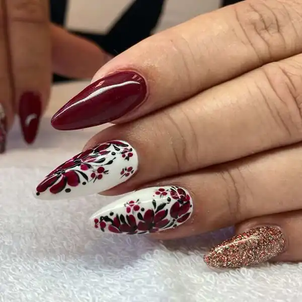 مدل طراحی ناخن شلوغ
