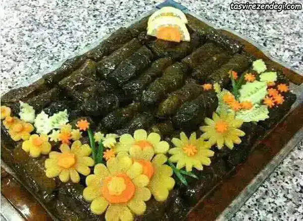 تزیین دلمه برگ مو مجلسی