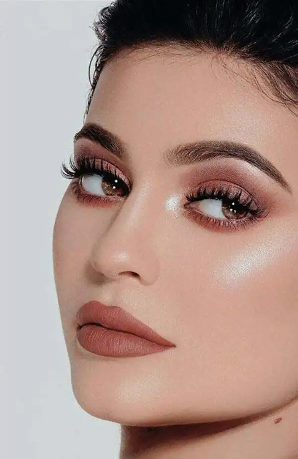 مدل آرایش لایت ساده