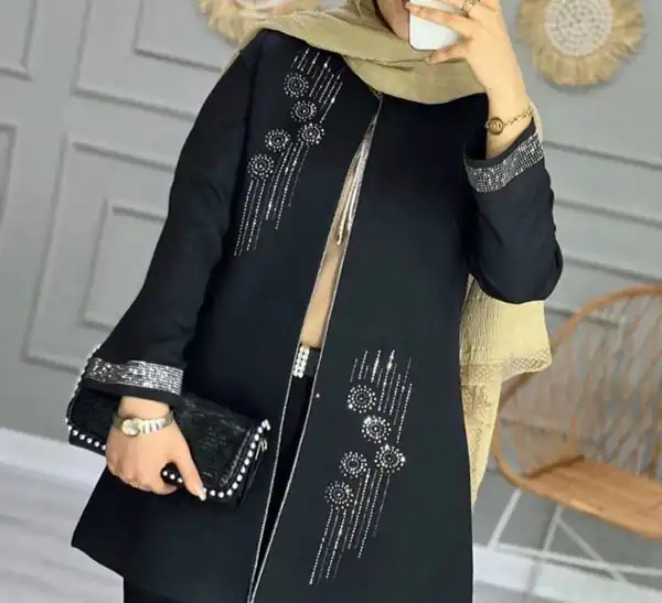 مدل مانتو کوتاه مشکی