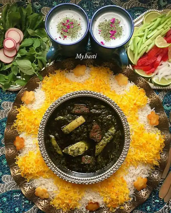 تزیین قورمه سبزی برای مهمانی