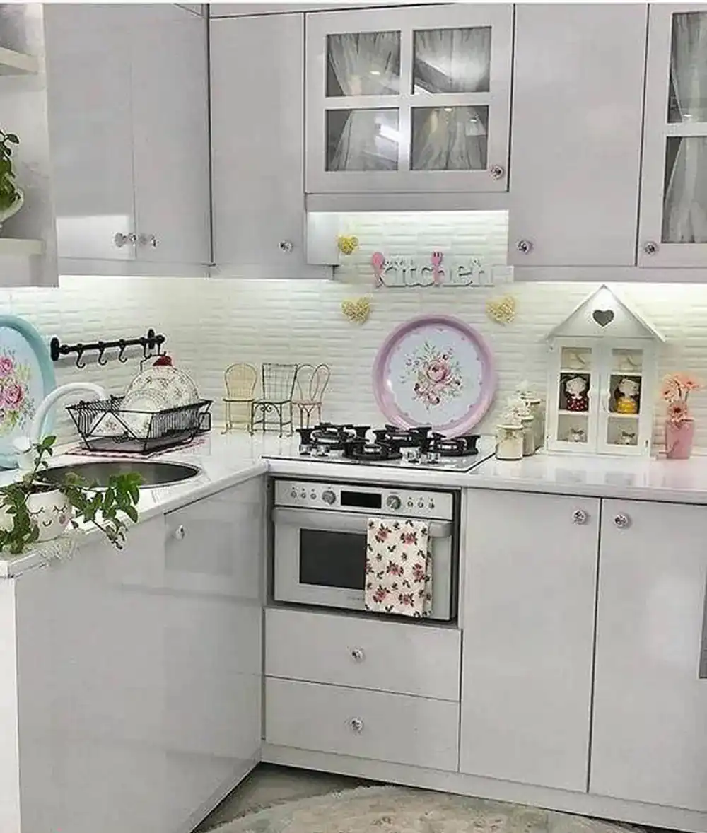 چیدمان روی کابینت عروس