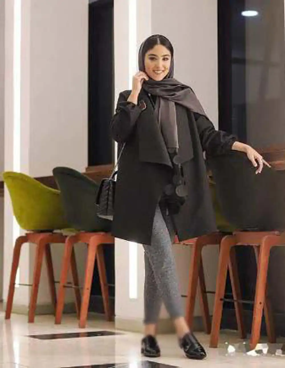 مانتو با پارچه لنین مشکی