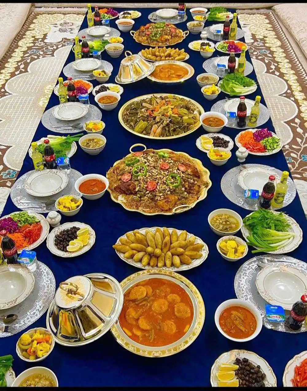 مدل چیدمان میز غذا