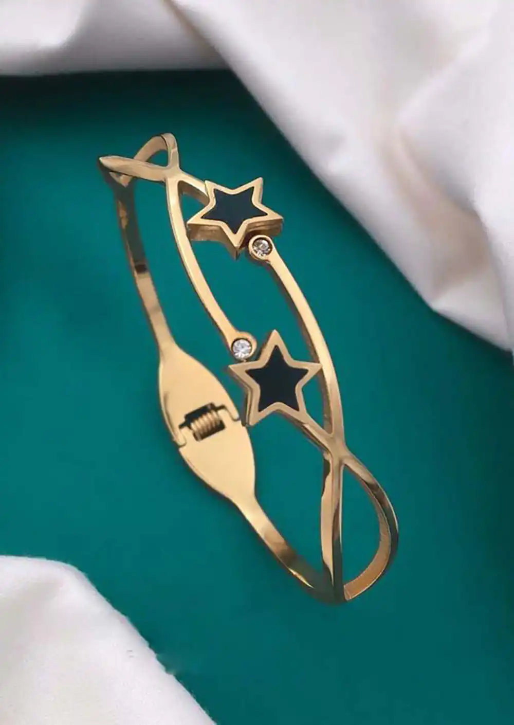 مدل دستبند طلا النگویی