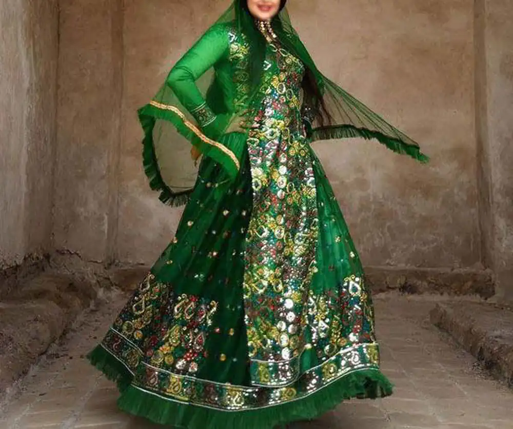 مدل لباس لری زنانه