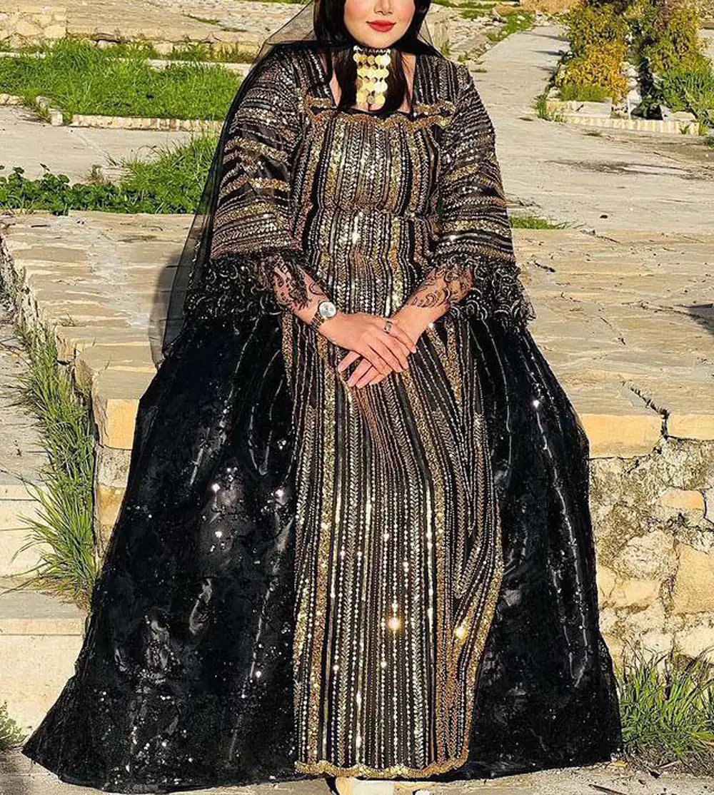 مدل لباس لری زنانه