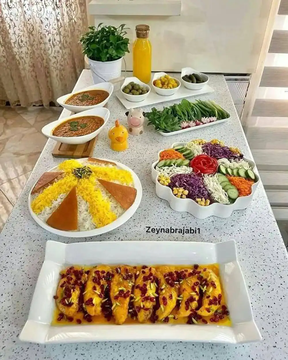 تزیین مرغ برای سفره شام