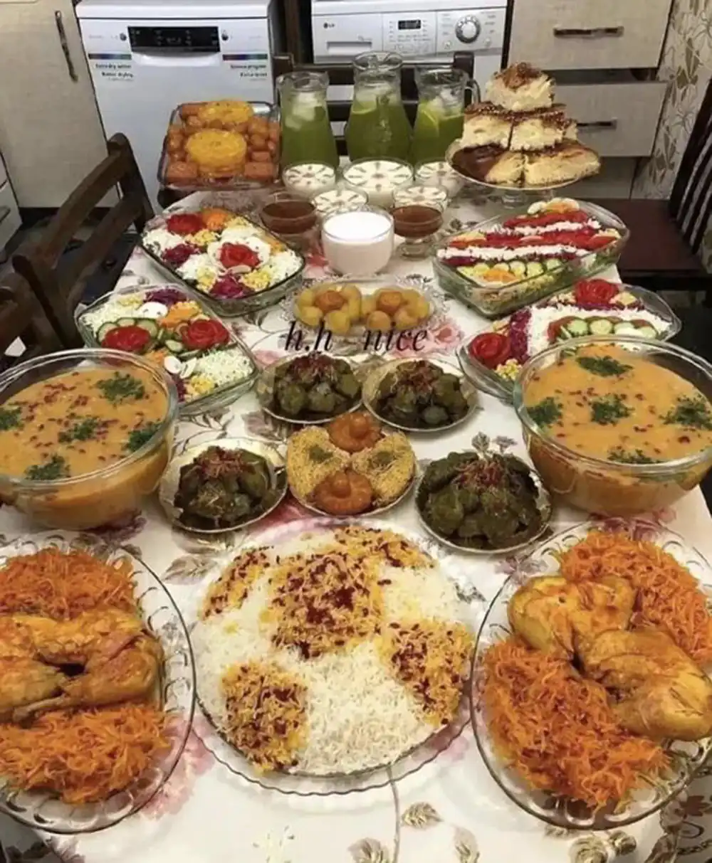 تزیین مرغ برای سفره شام