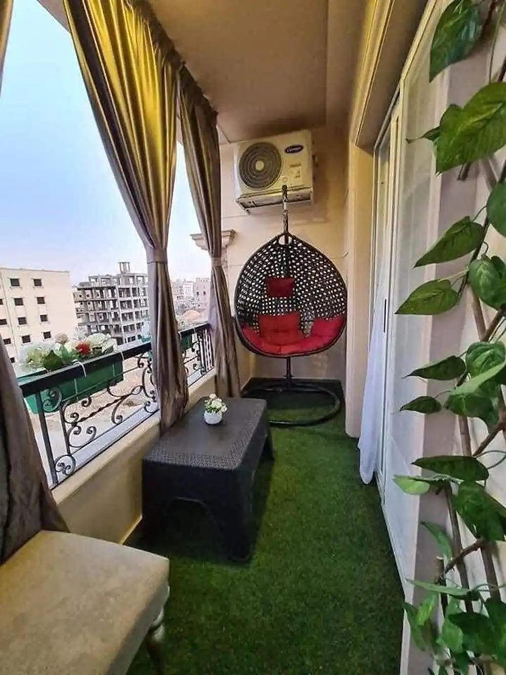 دکور زیبا برای بالکن