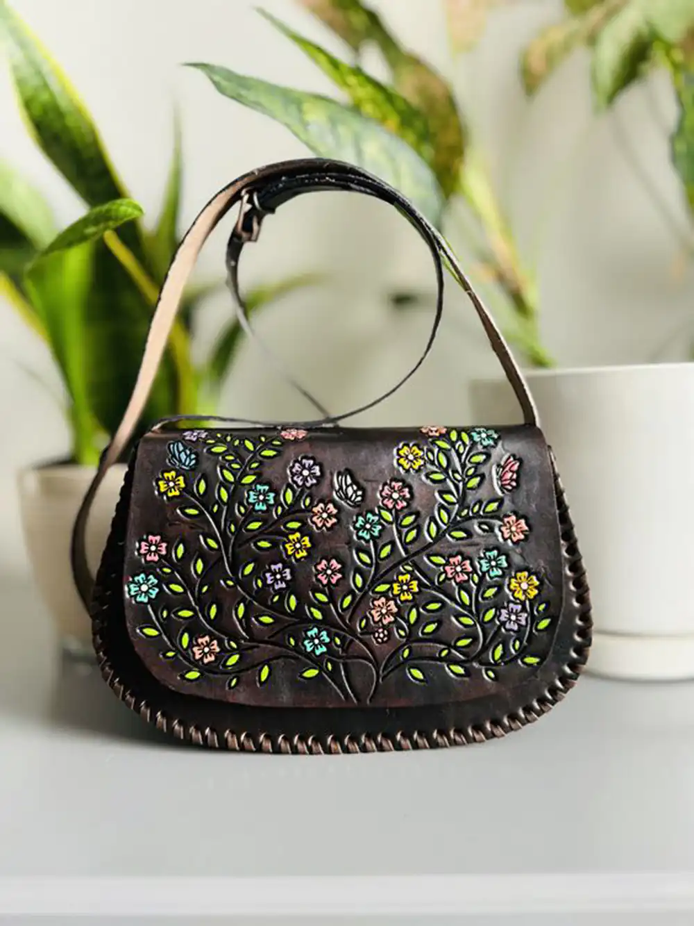 مدل کیف چرم گلدوزی شده