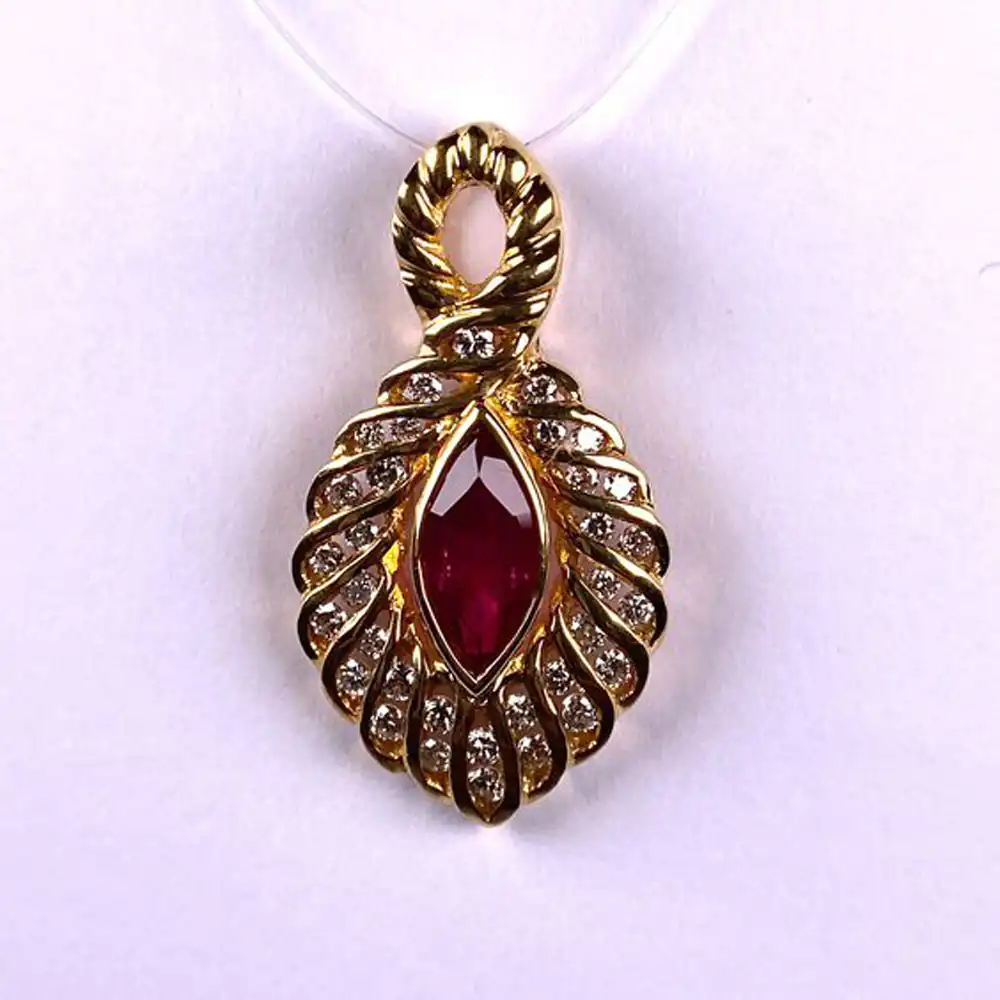 مدل پلاک طلا با نگین