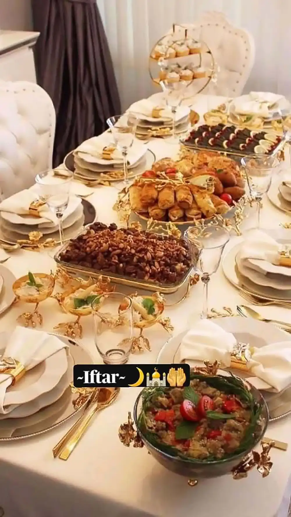 چیدمان میز غذاخوری
