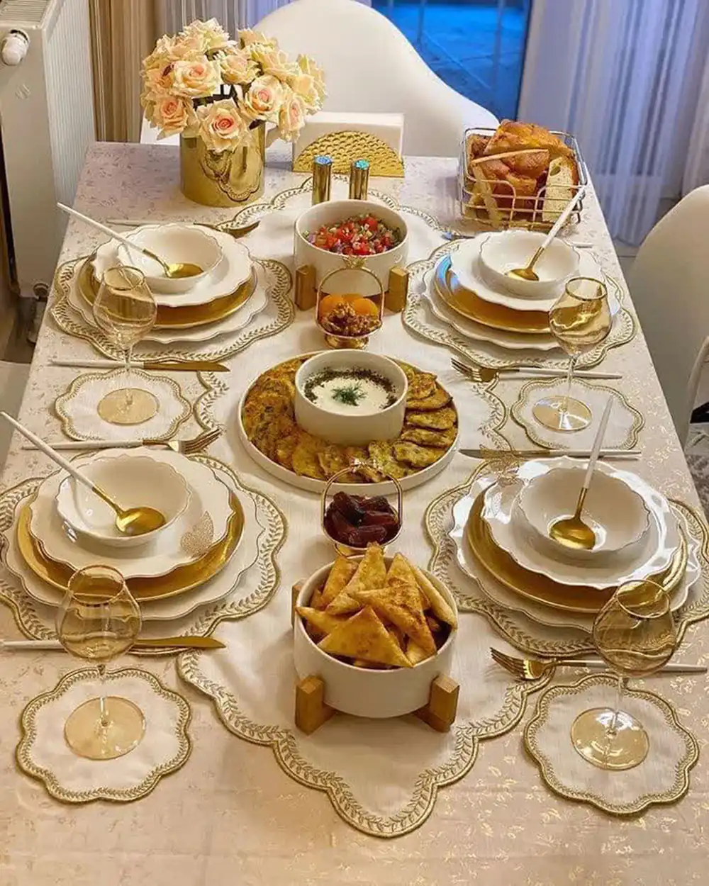 چیدمان میز غذاخوری