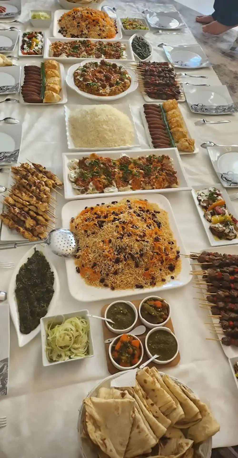 چیدمان میز غذاخوری