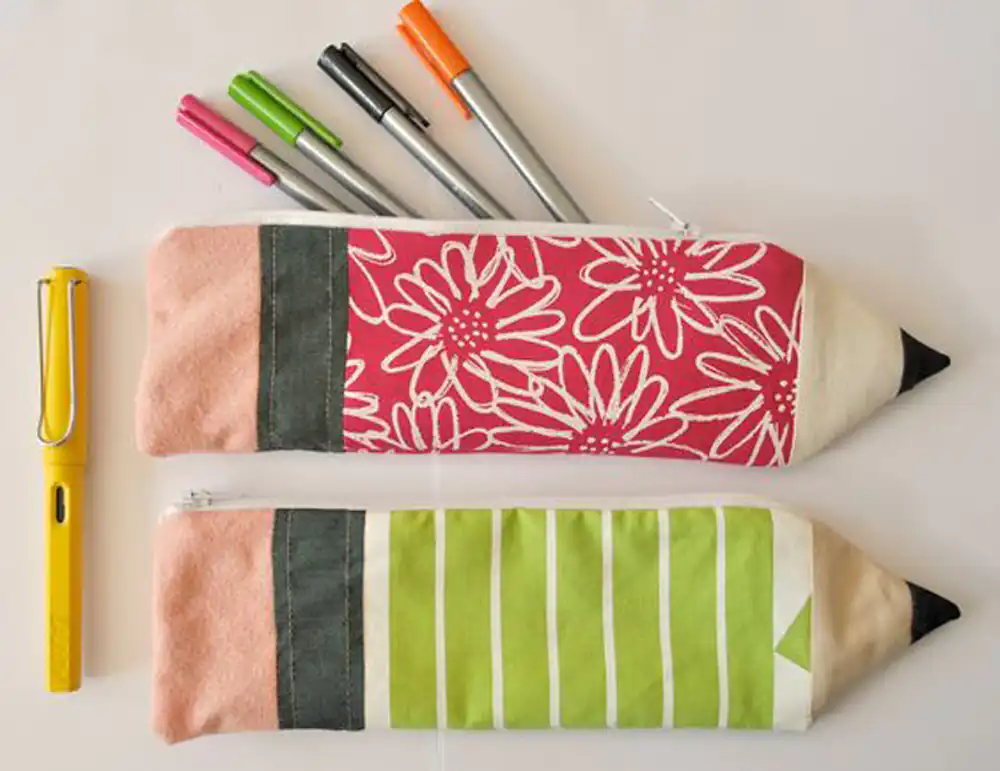 کاردستی جامدادی