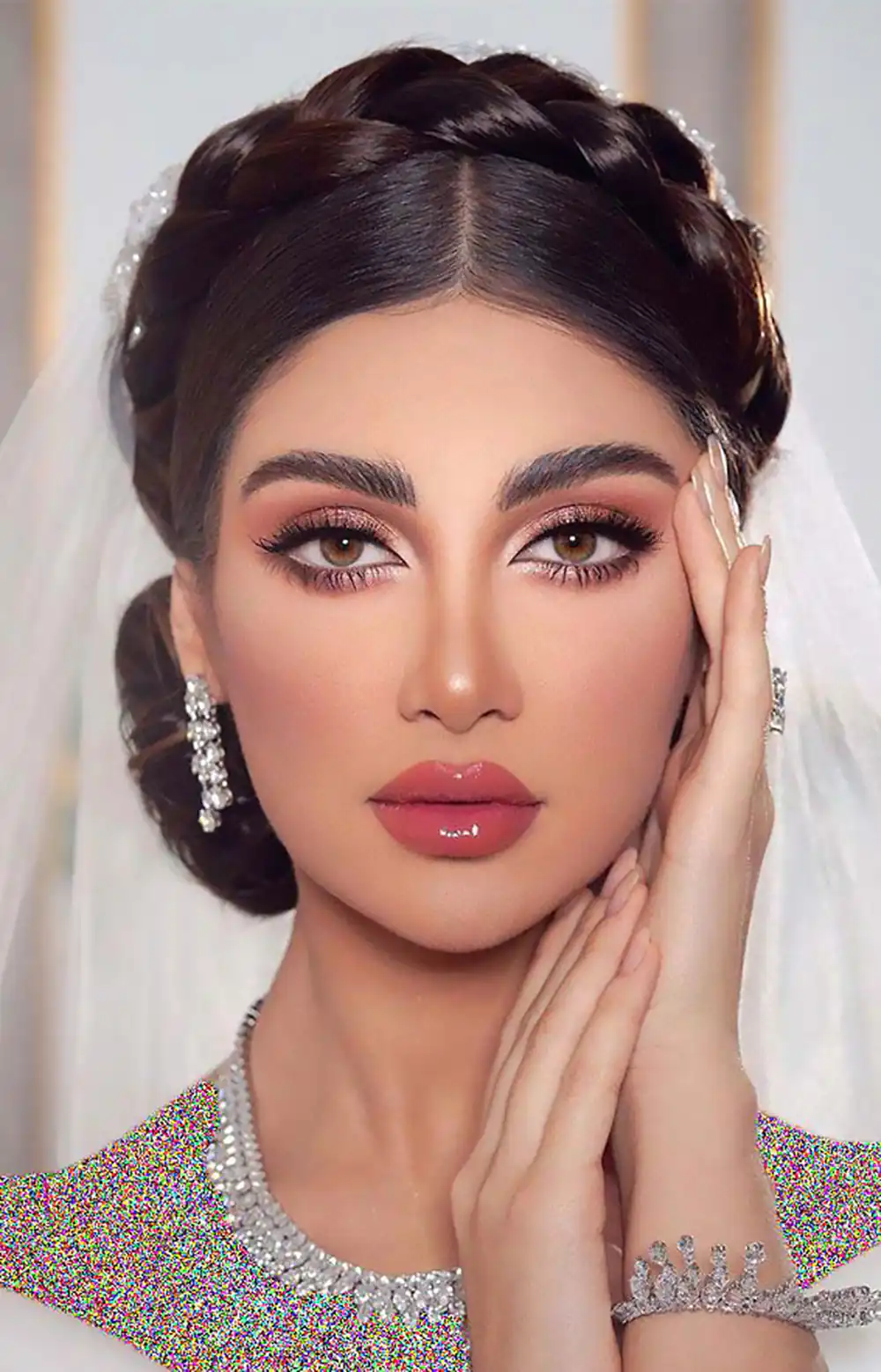 مدل میکاپ و شینیون عروس