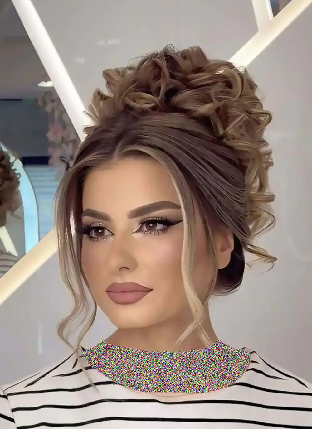 مدل میکاپ و شینیون بسته