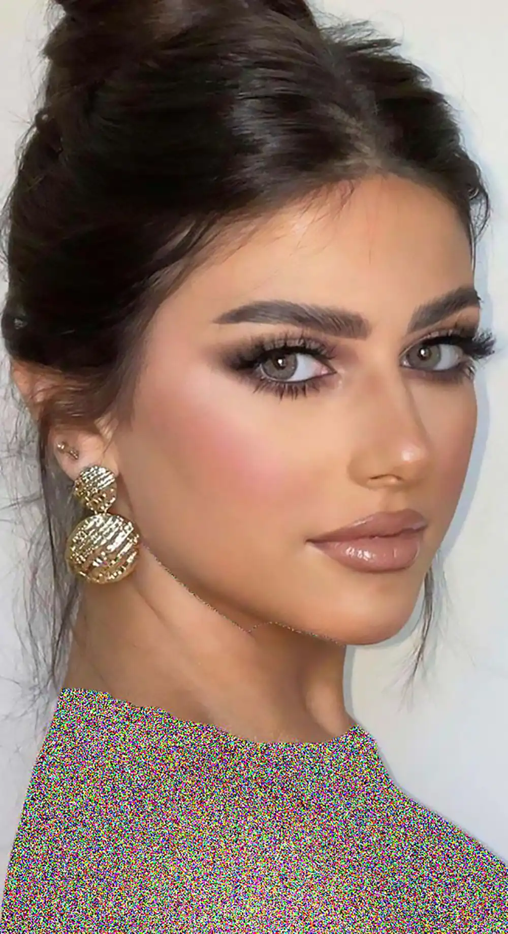 مدل میکاپ و شینیون بسته