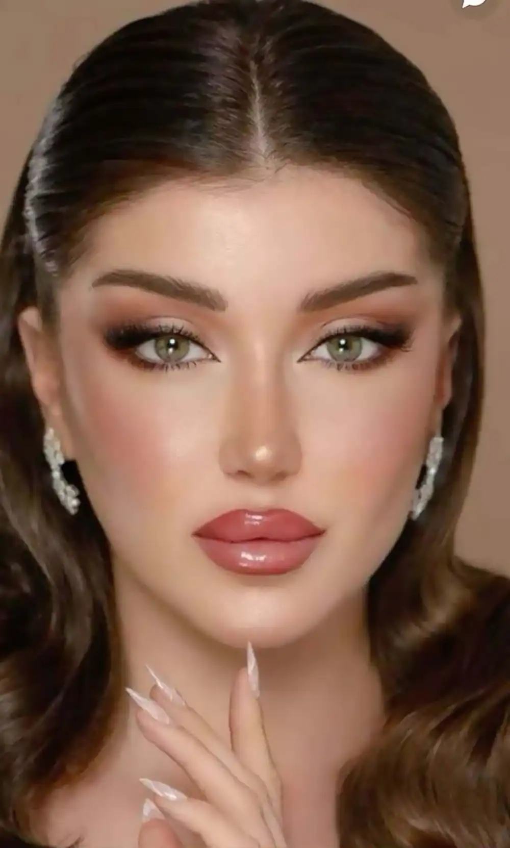 مدل میکاپ و شینیون شیک