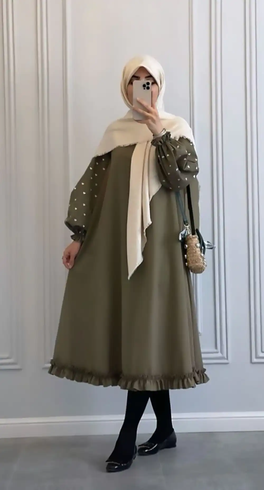 مدل مانتو عبایی جلو بسته