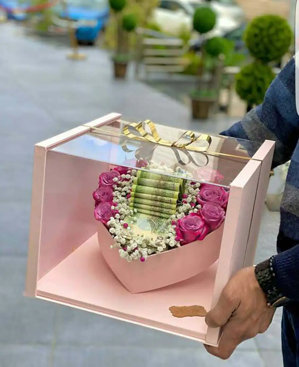 تزیین پول برای عروس