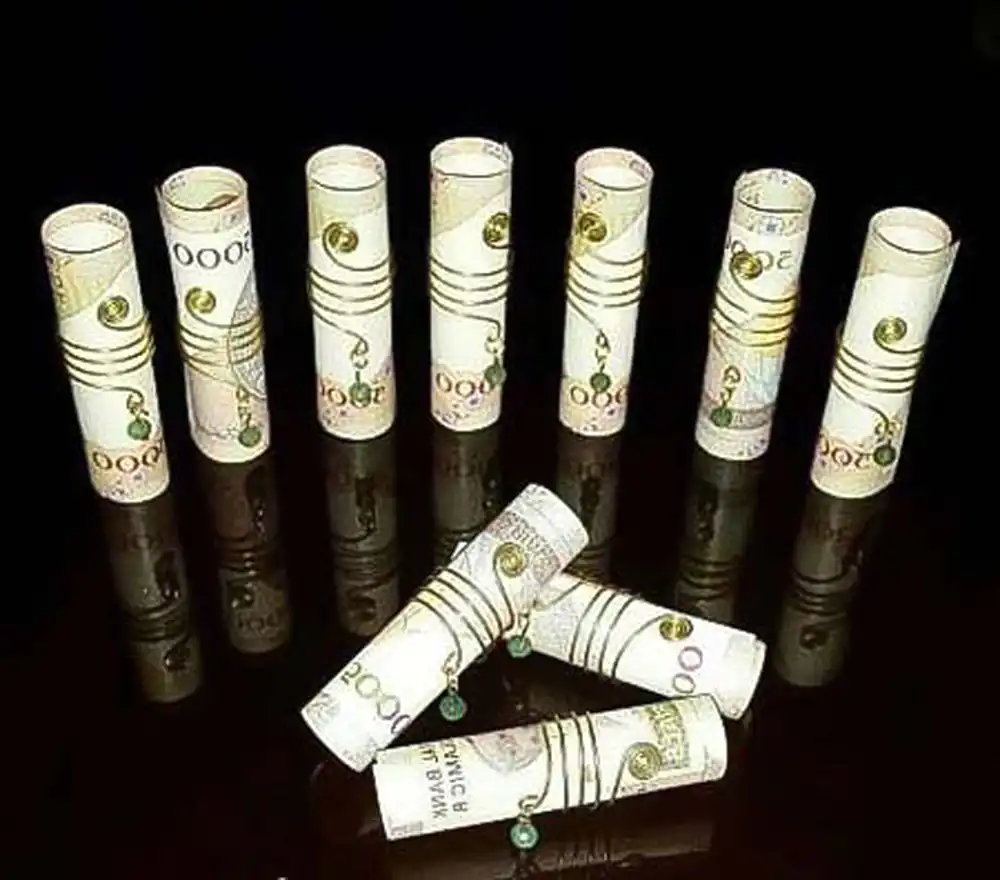 تزیین شاباش عروس