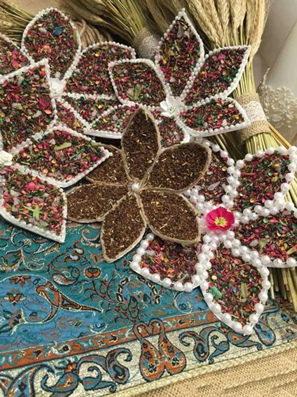 تزیین اسپند تازه