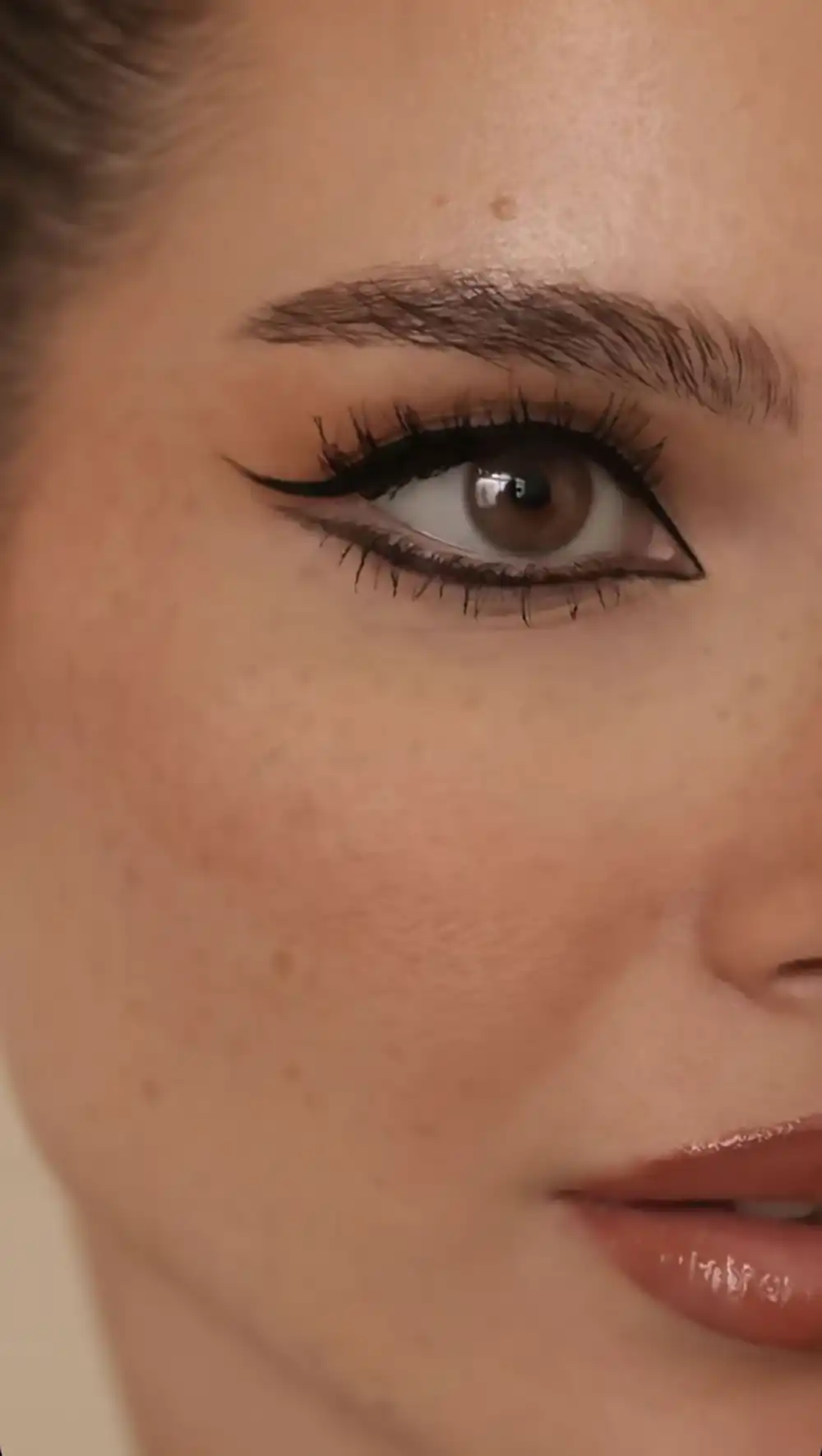 عکس خط چشم ساده