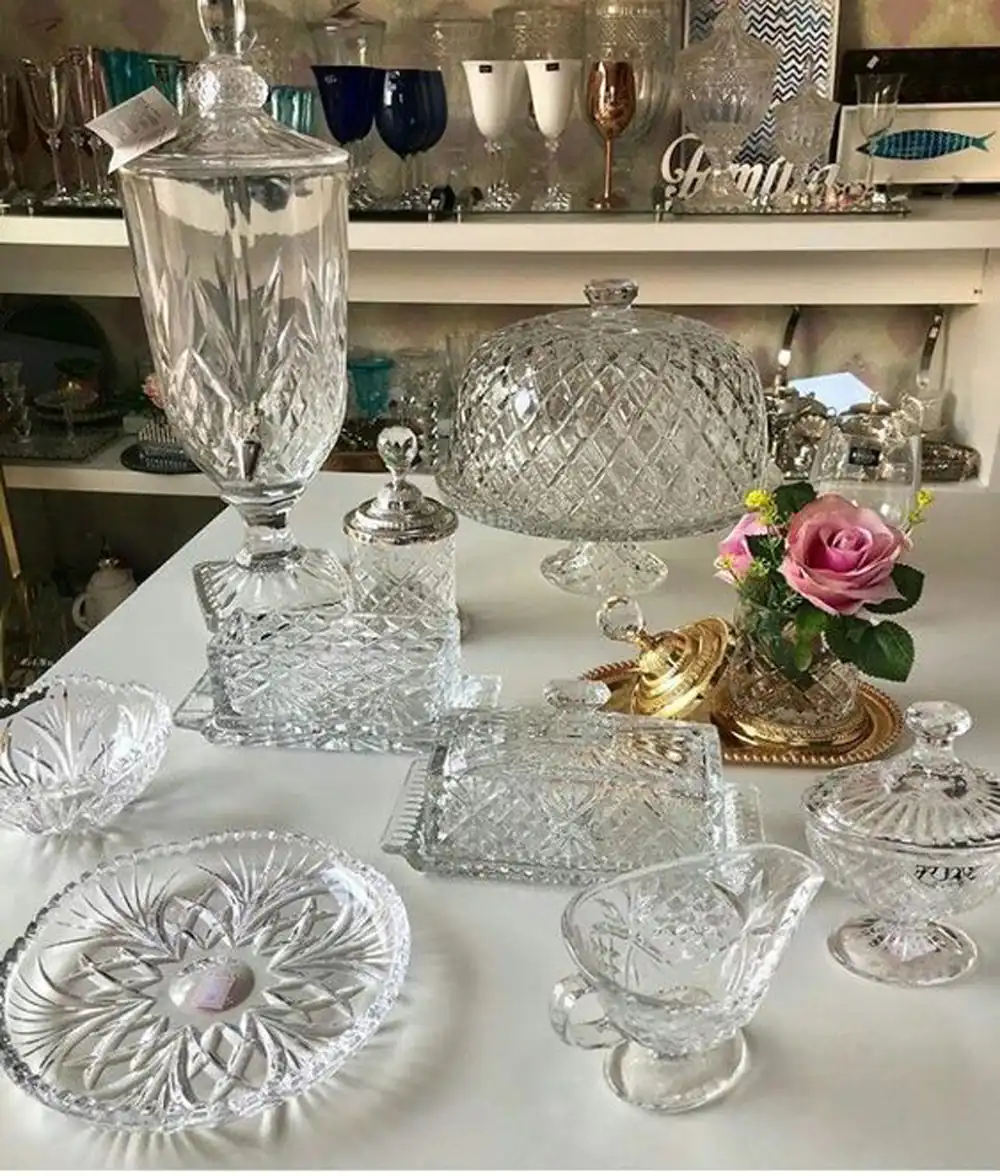چیدمان کریستال عروس