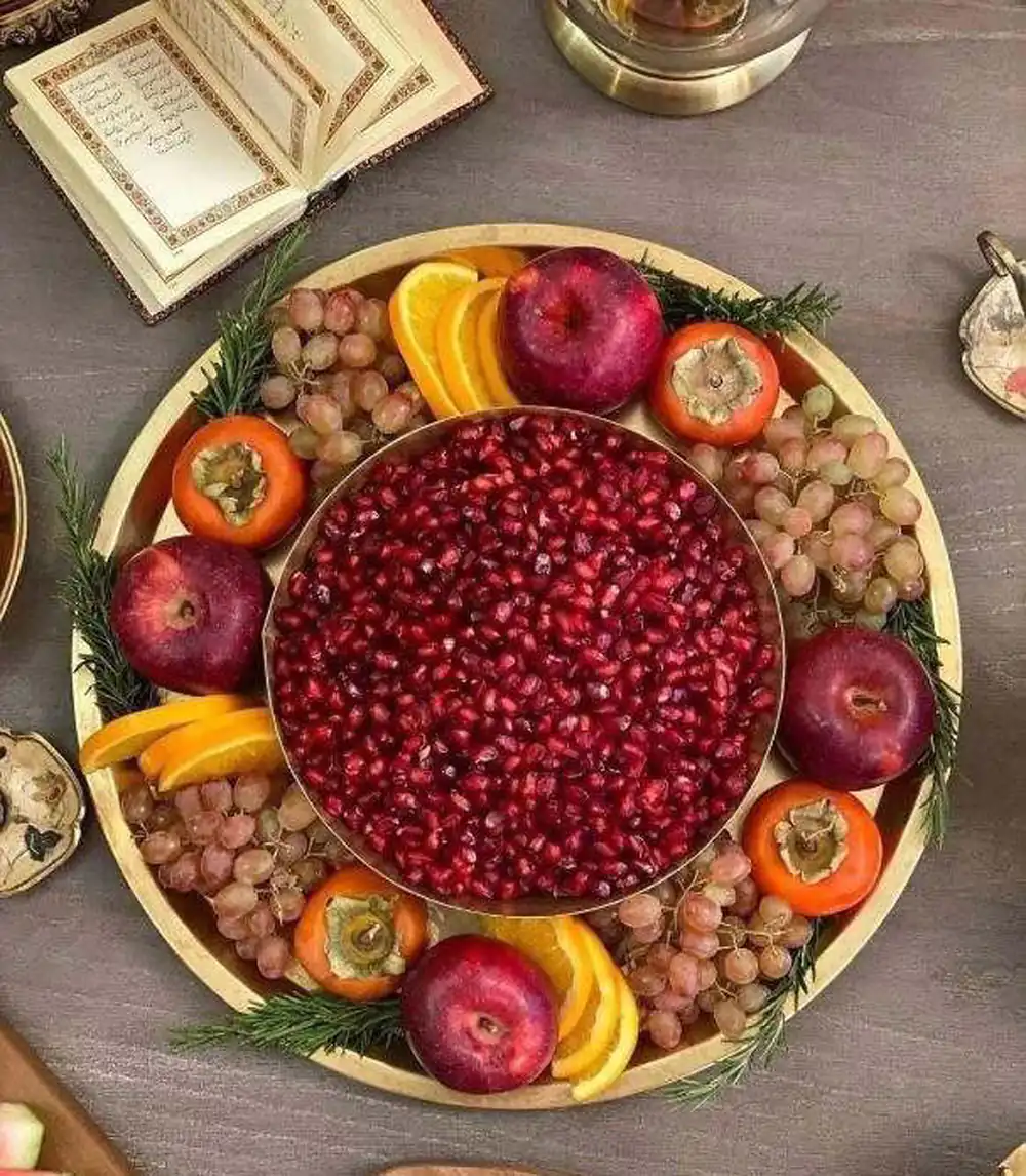 سینی شب یلدا ساده
