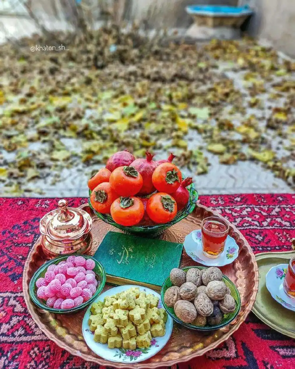 سینی شب یلدا ساده