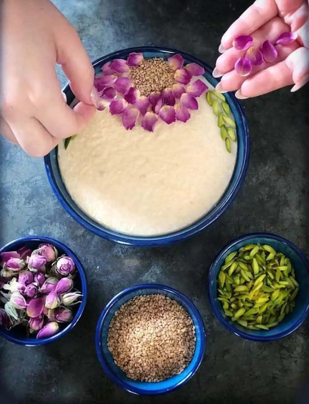 تزیین ماست شیک
