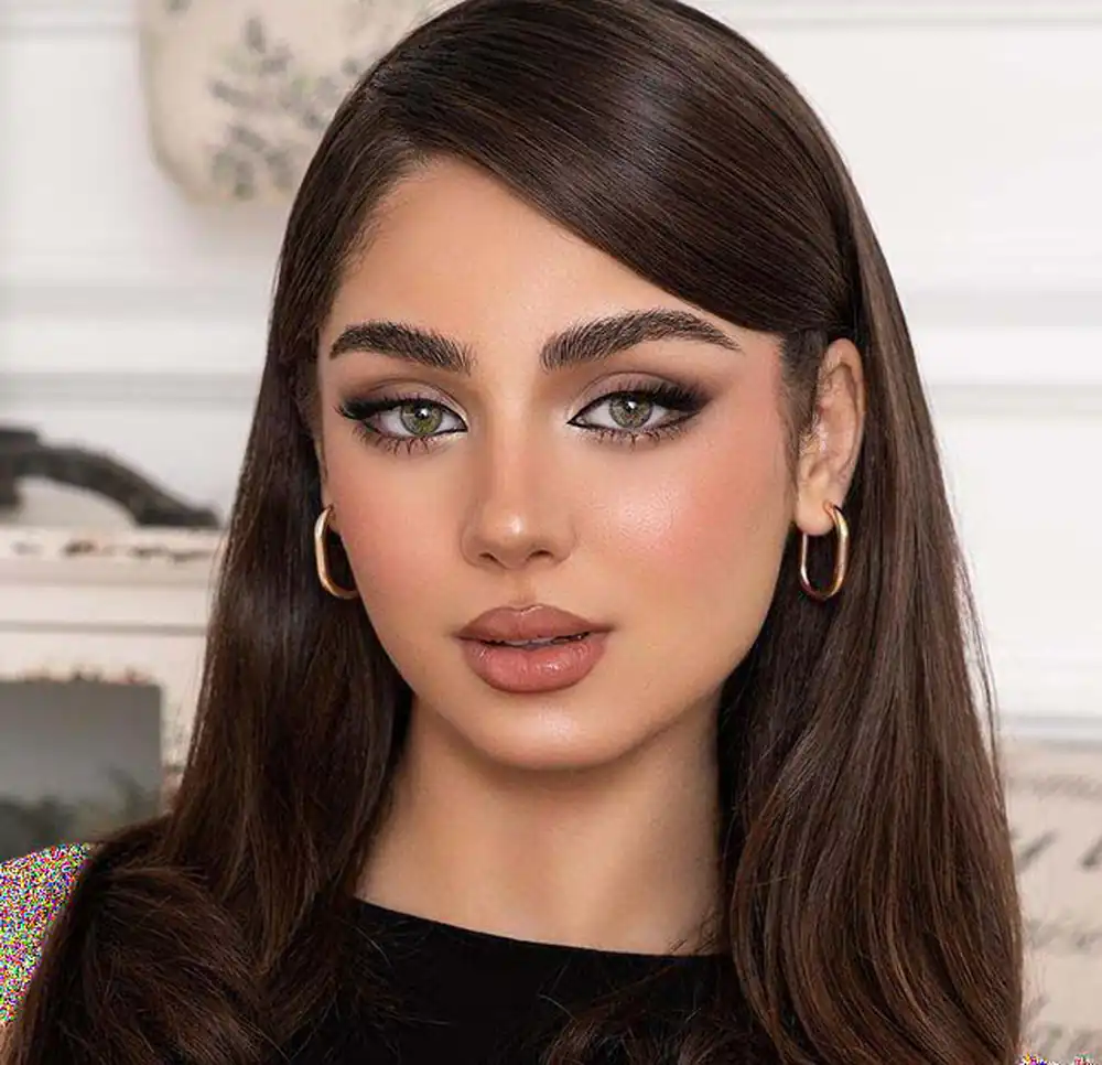 آرایش لایت دخترانه برای عروسی