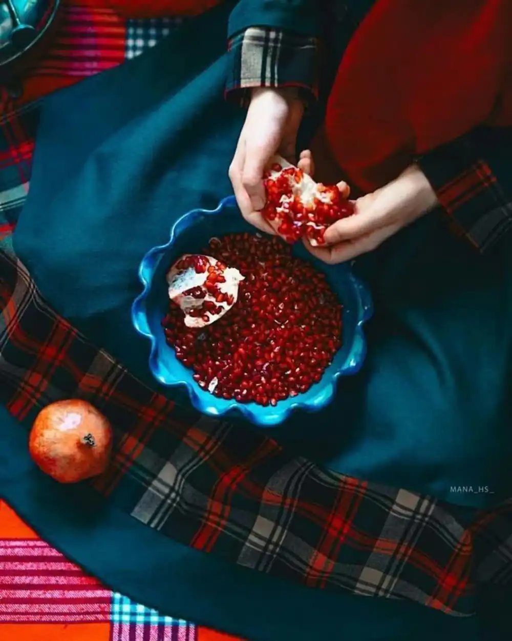 عکس پروفایل یلدایی دخترانه