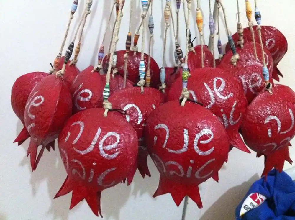 کاردستی شب یلدا برای مدرسه